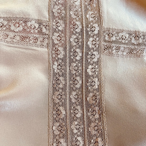 NWT $2,500 Burberry Silk Tan Long Sleeve Gown EU 36, US 02, Fits (2-4) 100 %Silk - Picture 15 of 17